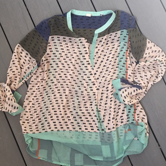 Konrad and Joesph sheer blocked top - Picture 2 of 5